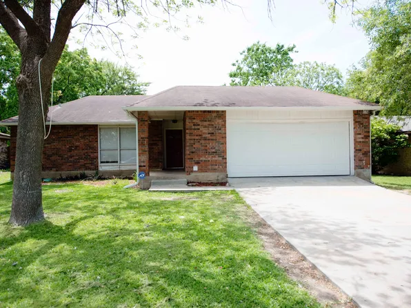 2009 N Lynn St, Taylor, TX 76574