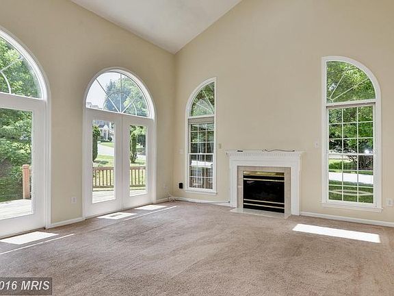 Family Room with Fireplace
