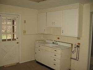 2nd floor laundry