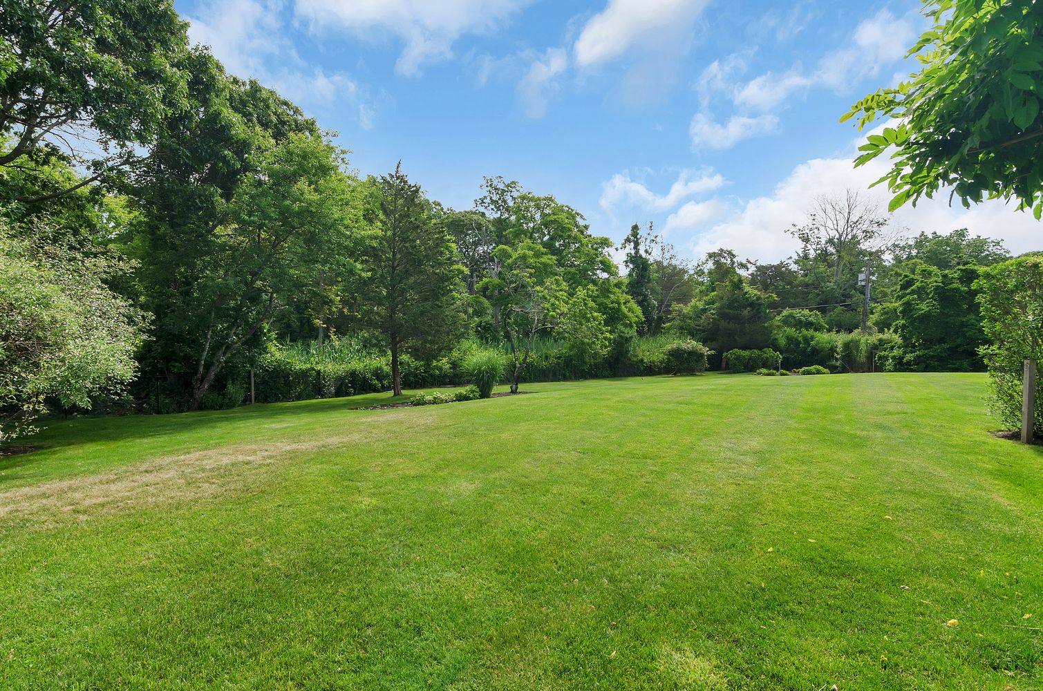 35 Edgemere Dr in Southampton Out East