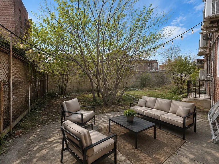 2074 Homecrest Ave #1 — Photo 7