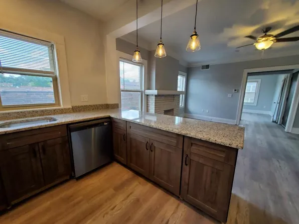 2741 Hampshire Rd APT 6, Cleveland Heights, OH 44106