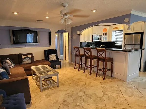 15610 NE 6th Avenue #30C, Miami, FL 33162