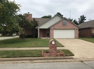 13138 S Maple Pl E, Glenpool, OK 74033