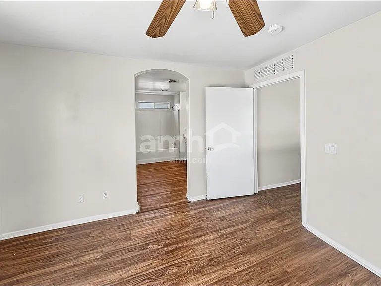 1701 S 113th Dr — Photo 10