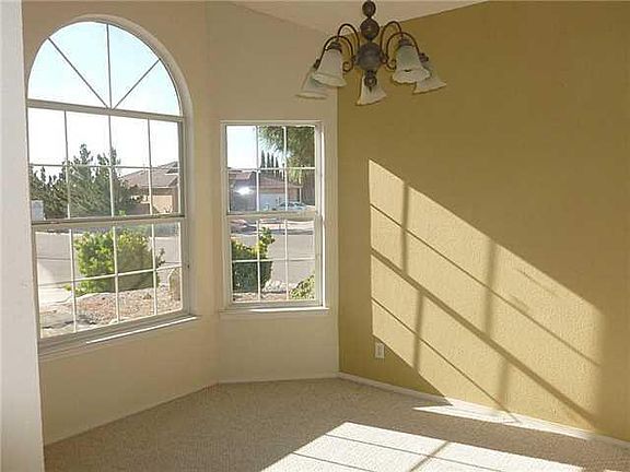 3rd image of 4321 Loma Taurina Dr