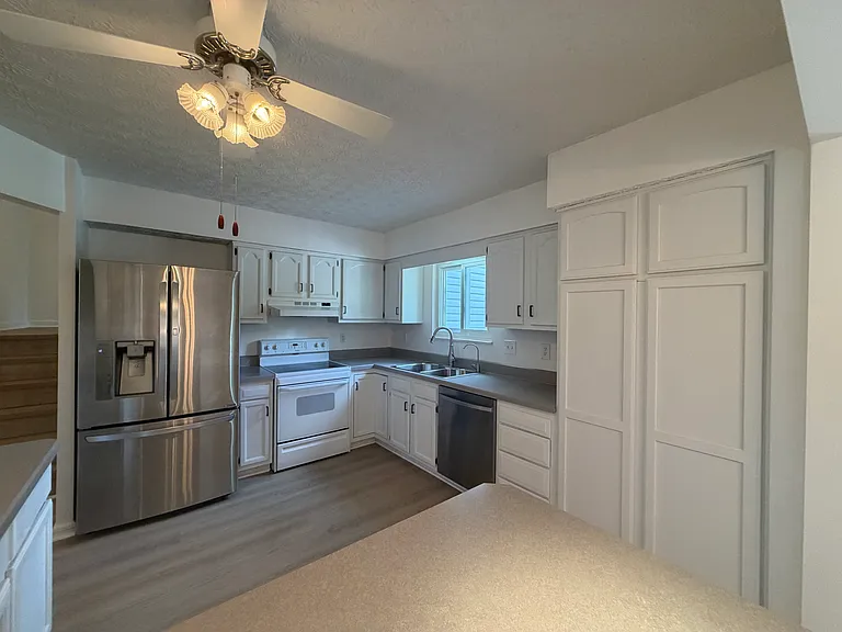 3462 La Coste Ln — Photo 4