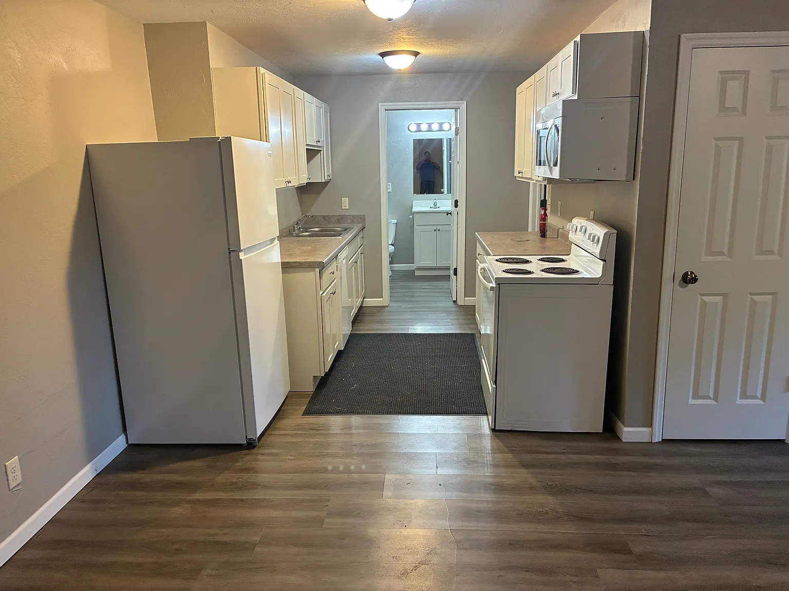 1201 Wells St — Photo 4