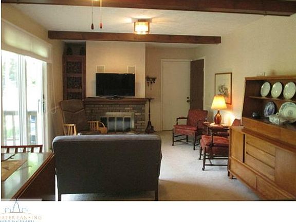 3rd image of 5022 Southwick Cir