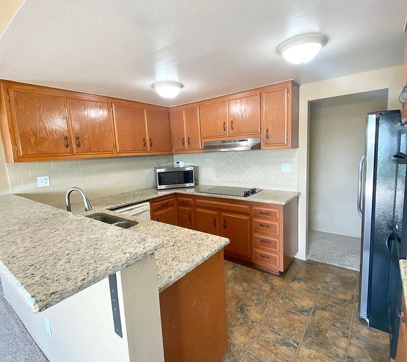 1st image of 1870 Fairway Park Unit B