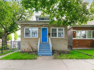 5633 S Campbell Ave, Chicago, IL 60629