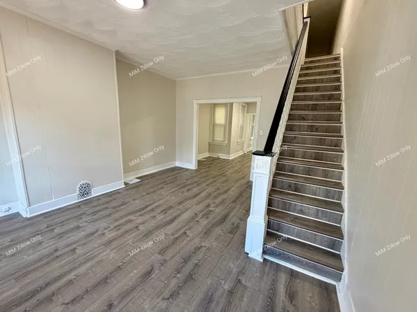 826 State St, Camden, NJ 08102