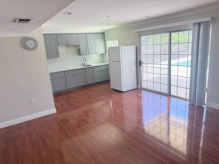 15634 La Subida Dr — Photo 3