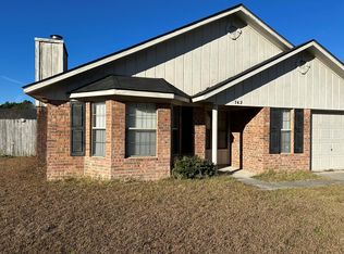 762 Jeanette Cir, Hinesville, GA 31313