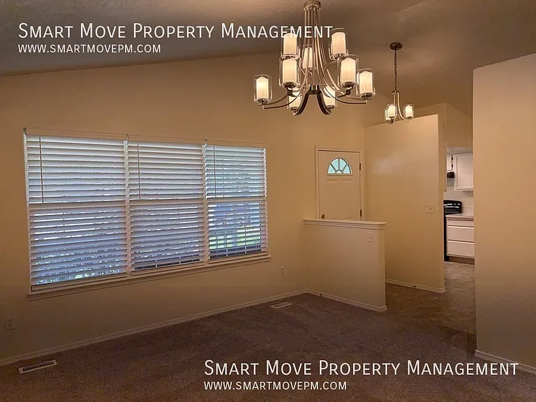 1241 E Ringneck Ct — Photo 4
