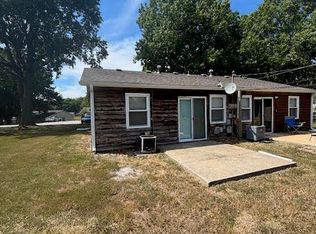 609 NW Fieldcrest Dr APT B, Lees Summit, MO 64081