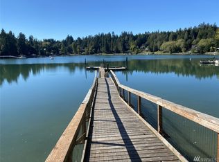 8024 NE Hidden Cove Rd, Bainbridge Island, WA 98110