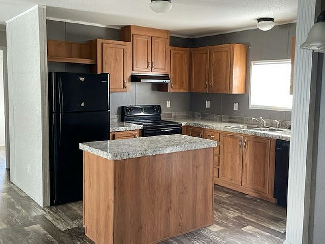1st image of 9433 Paradise Dr #28