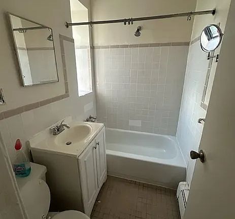 4th image of 1974 51st St APT 2C