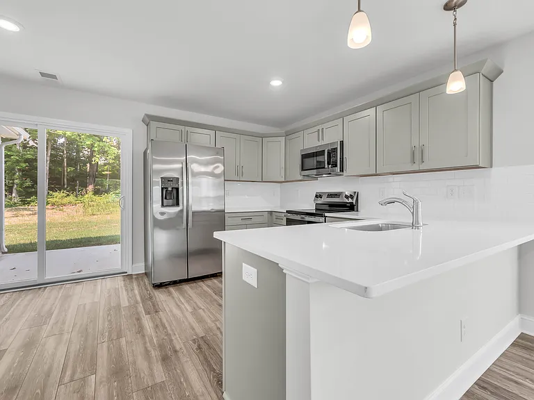 204 Limestone Point Dr #1 — Photo 3