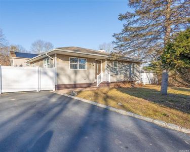 185 Atlantic Avenue, East Patchogue, NY, 11772