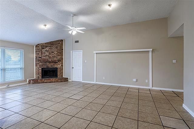1st image of 5318 Yaupon Dr