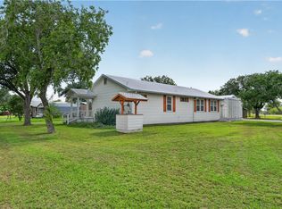 406 Fred Ave, Agua Dulce, TX 78330