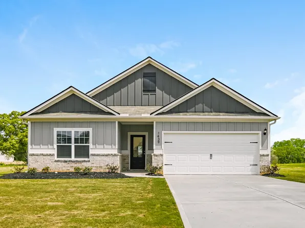 1439 Sodbuster Dr, Locust Grove, GA 30248