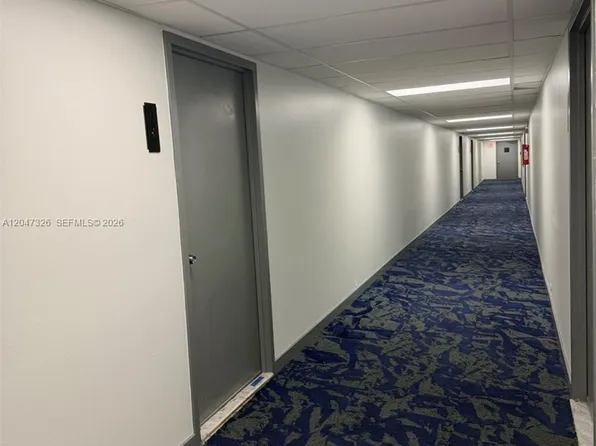 801 Three Islands Blvd APT 107, Hallandale, FL 33009