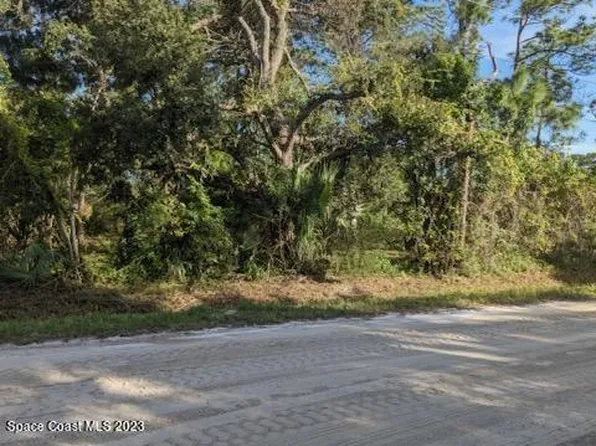 3575 Guava St, Cocoa, FL 32926