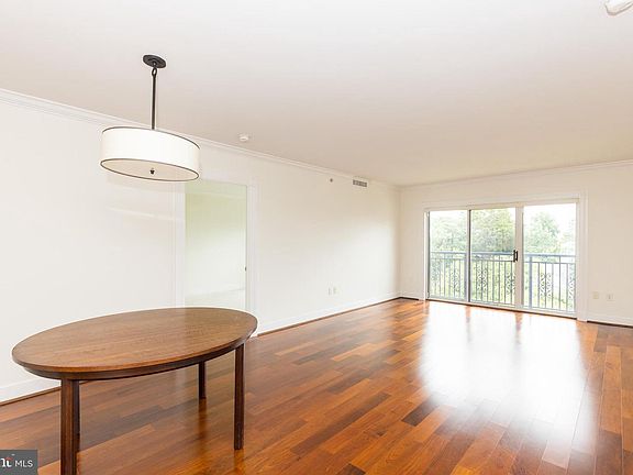 5th image of 5 Park Pl APT 626