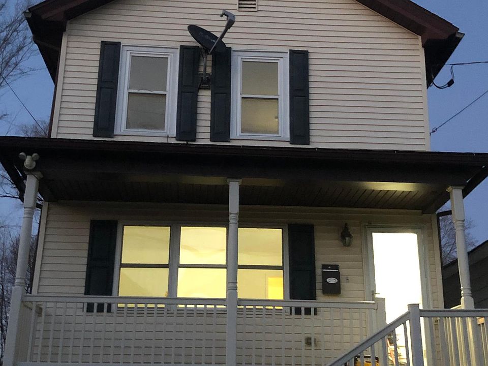 1st image of 512 Emmett St #1