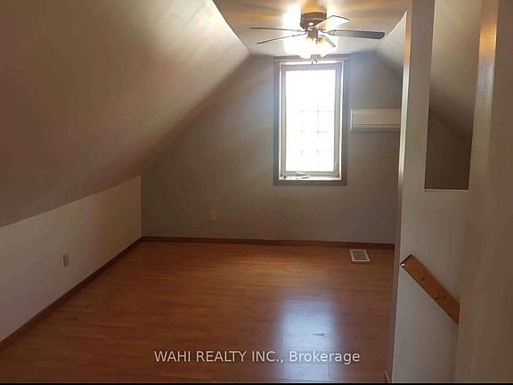 4th image of 209 Breithaupt St