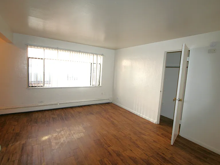 Mason Apts — Photo 15