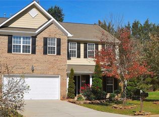 3761 Cottesmore Dr, High Point, NC 27265