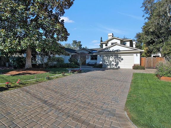 2nd image of 1626 Christina Dr