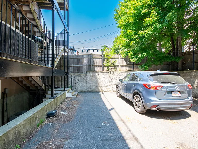 18-20 Knowlton St #3 — Photo 14