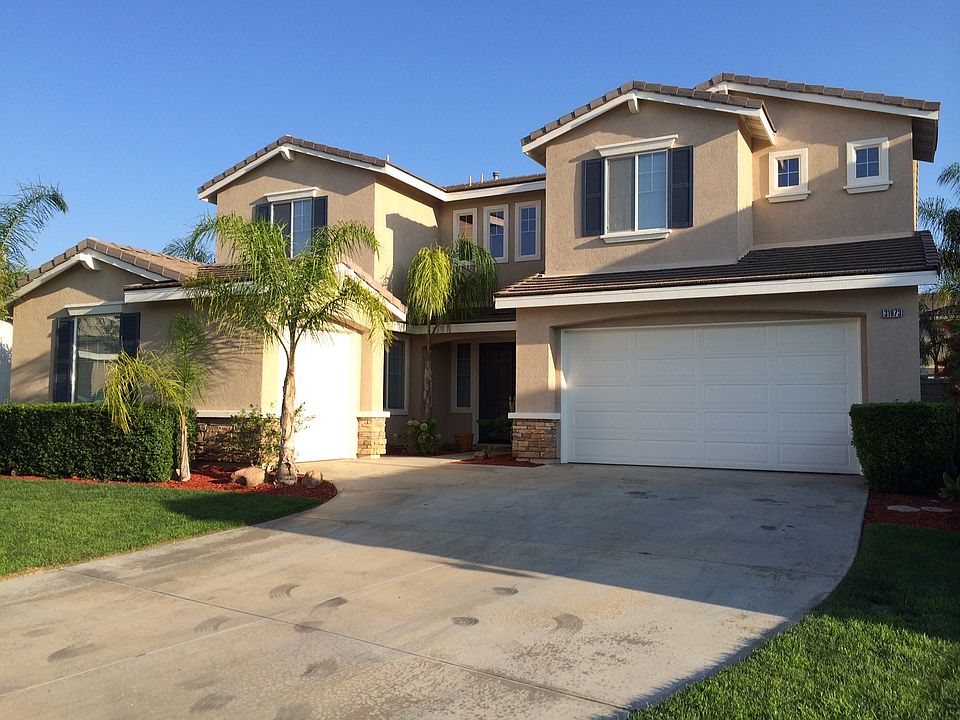 1st image of 31973 Honeysuckle Cir