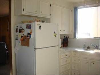 3rd image of 239 Westbrook Ave