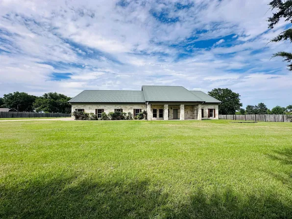 192 Randy St, Gun Barrel City, TX 75156