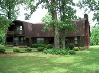 477 County Road 45250, Powderly, TX 75473