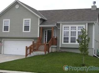 301 N Locust St, Gardner, KS 66030