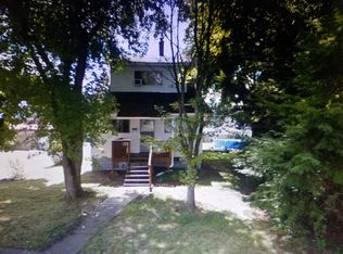 1201 Springhill Rd, Natrona Heights, PA 15065