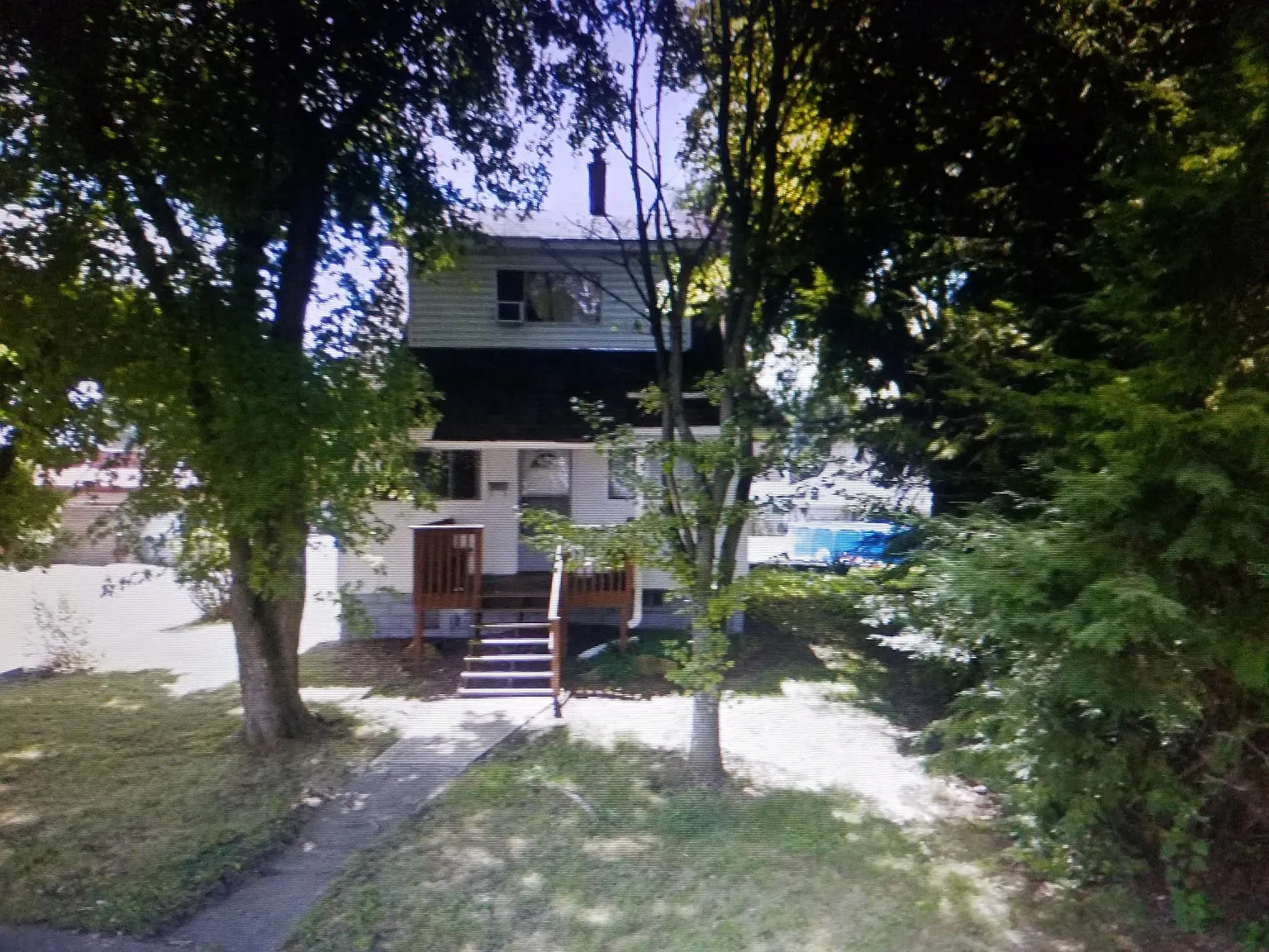 1201 Springhill Rd photo 1