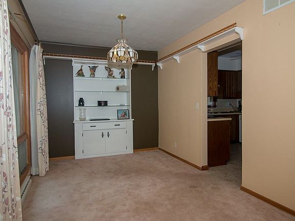 4th image of 3432 31st Ave