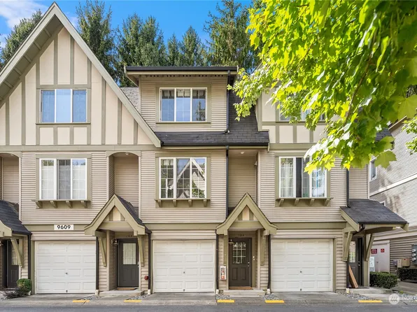 9609 182nd Place NE #104, Redmond, WA 98052