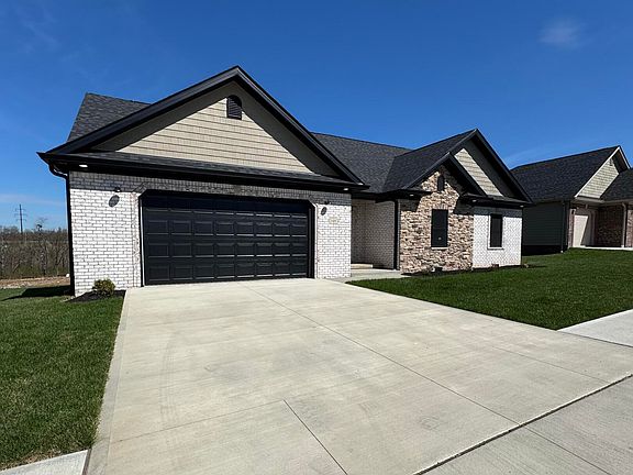 2nd image of 105 Linzi Way