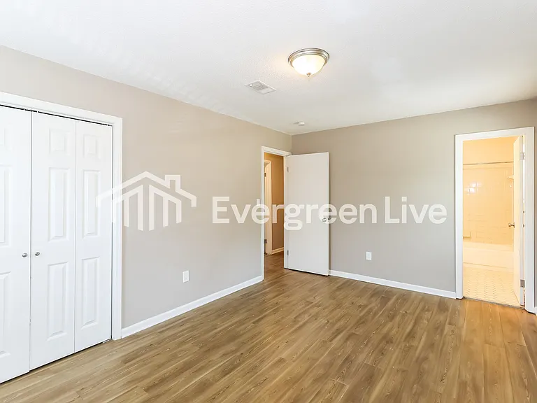 2664 Carrington Dr — Photo 9