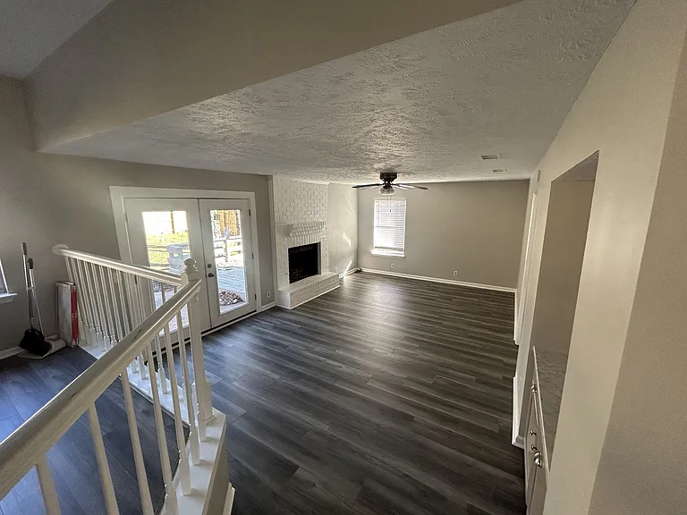 533 Woodland Hills Dr — Photo 15