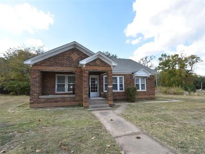 520 S Bdwy St, Maud, OK, 74854